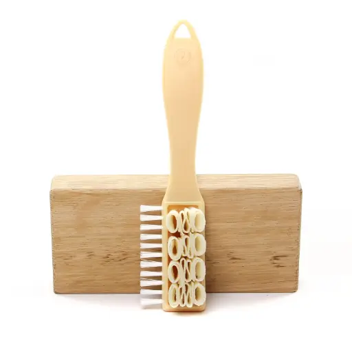 Brosse Crêpe avec Manche Famaco